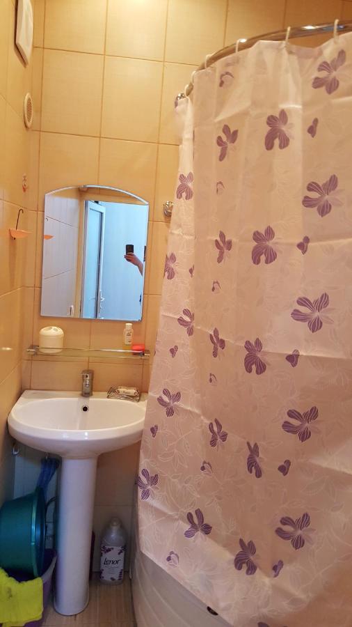Абазинская 35 Sukhumi Exterior foto